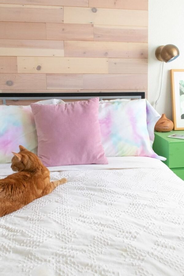 DIY This! Watercolor Pillowcases that Match your Decor (1) TIE DYE PILLOW COVERS SET OF 3